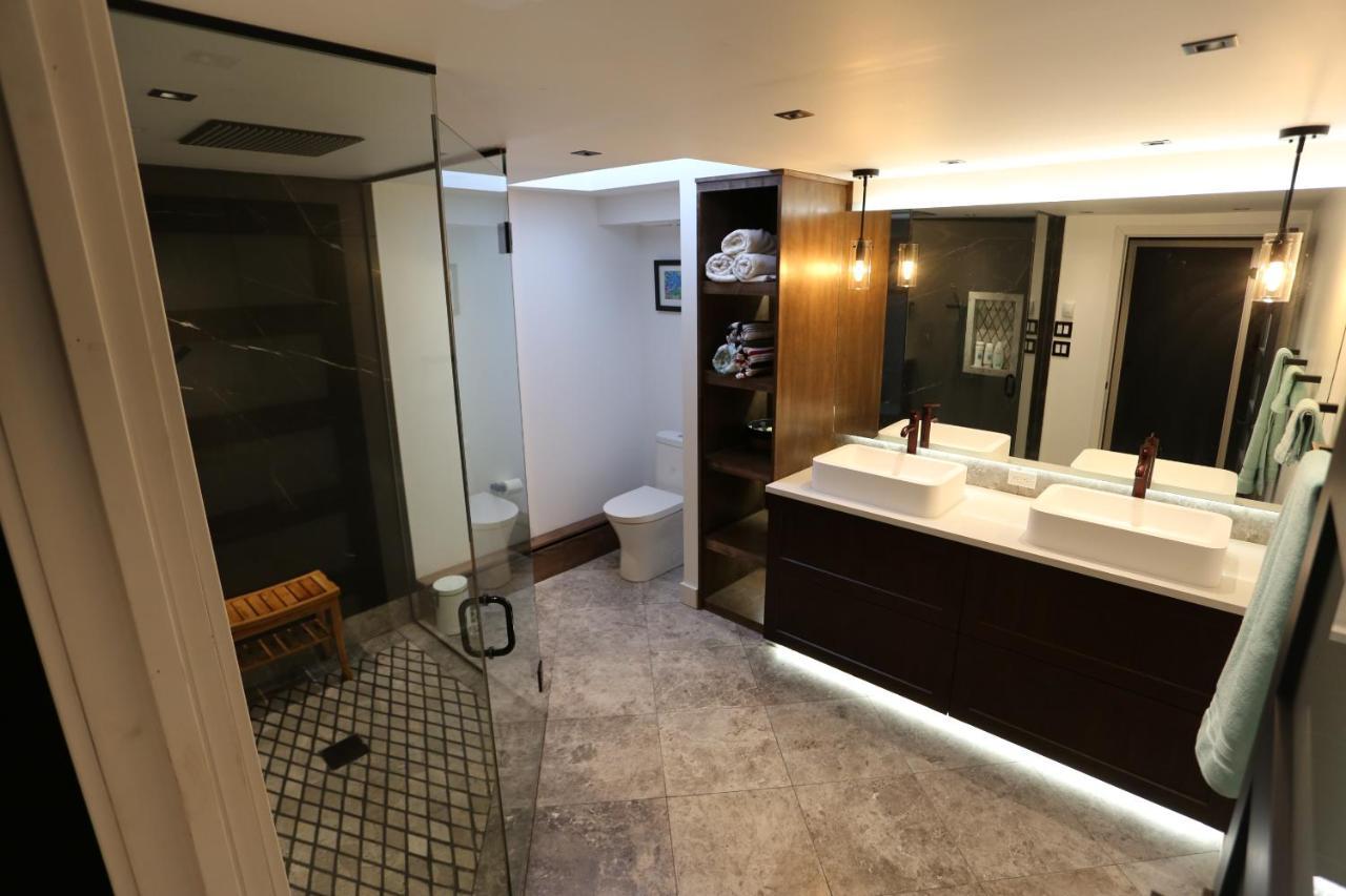 好丘。Hacho House Bed & Breakfast Yellowknife Bagian luar foto